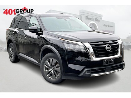 Nissan Pathfinder 3.5L V6 | 8 SEATER | AWD | CARPLAY | LOW RATES