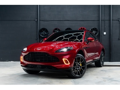 Aston Martin DBX AWD