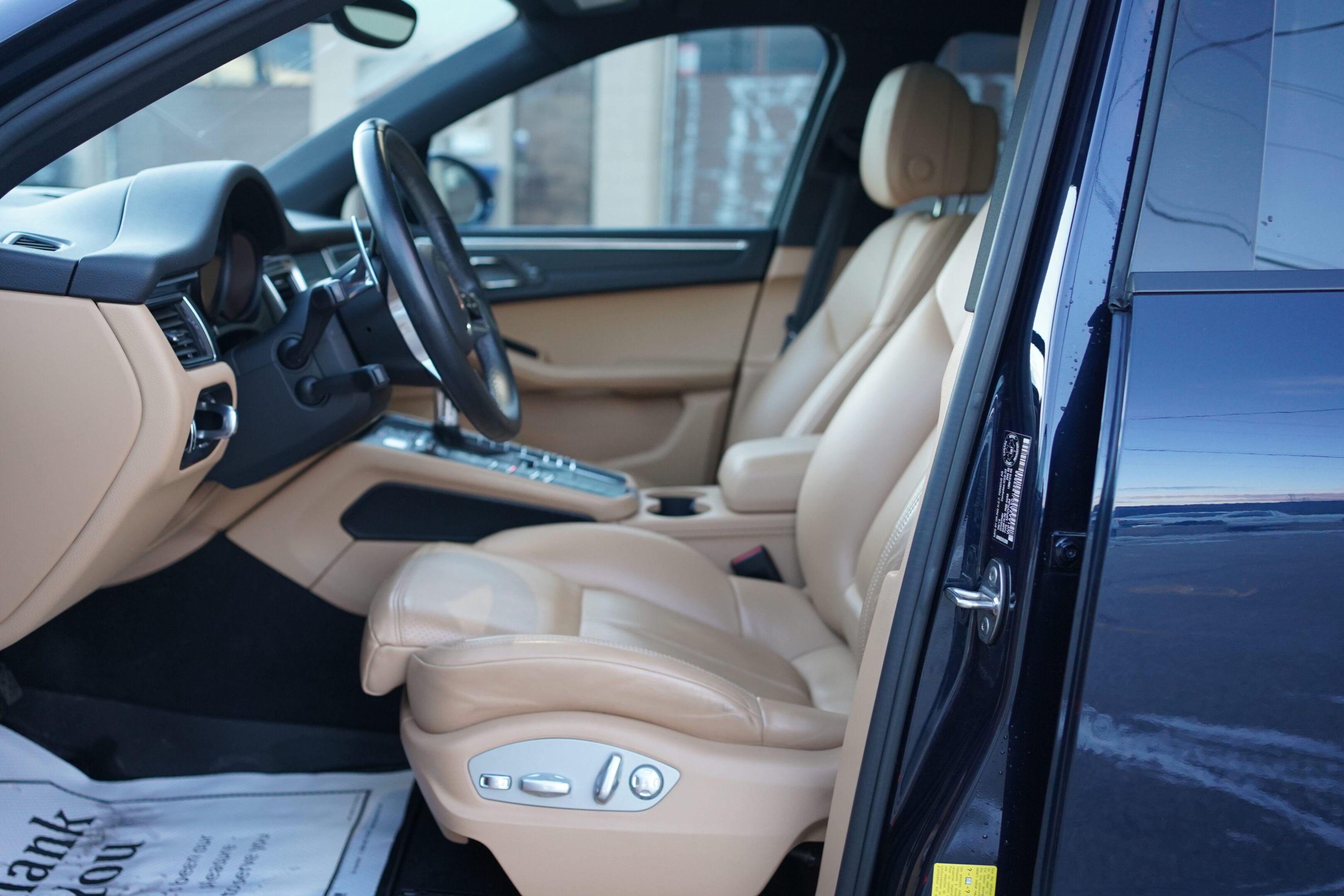 2018 Porsche Macan 2.0L Turbo|AWD|Clean Carfax|Panoramic Sunroof|Heat thumb 14