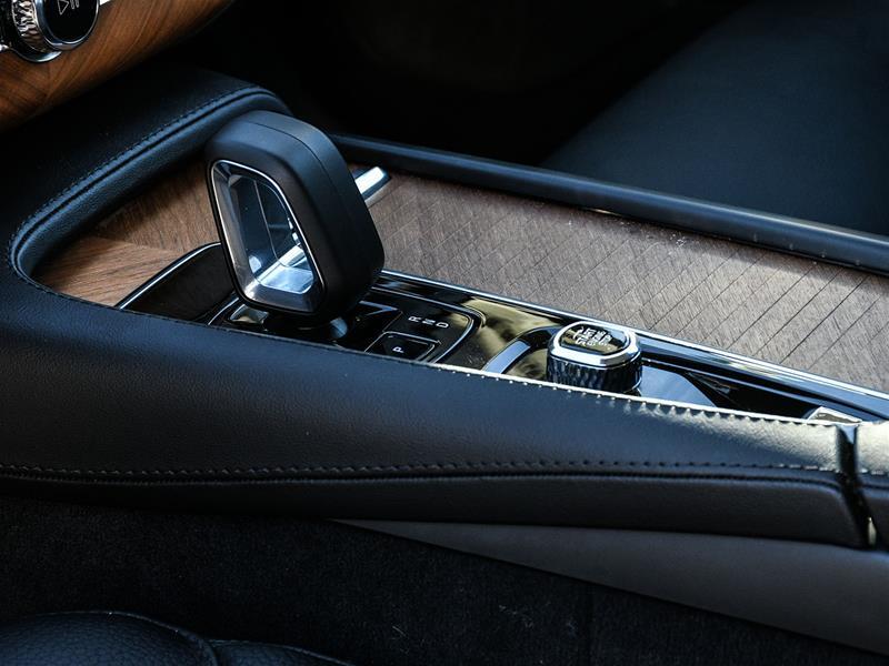 2024 Volvo XC90 Core | Apple CarPlay | 21 Inch Alloy Wheels thumb 11