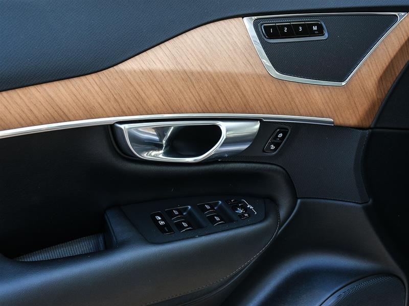 2024 Volvo XC90 Core | Apple CarPlay | 21 Inch Alloy Wheels thumb 9