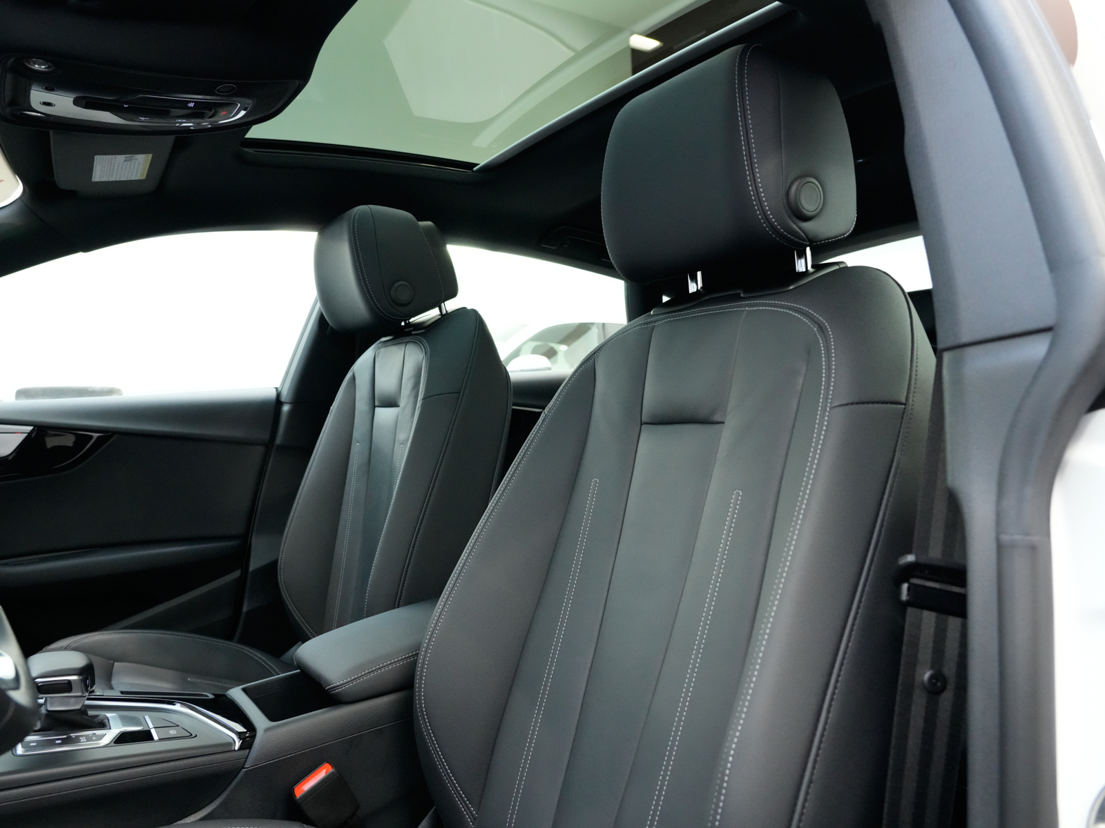 2025 Audi A5 45 TFSI quattro thumb 17