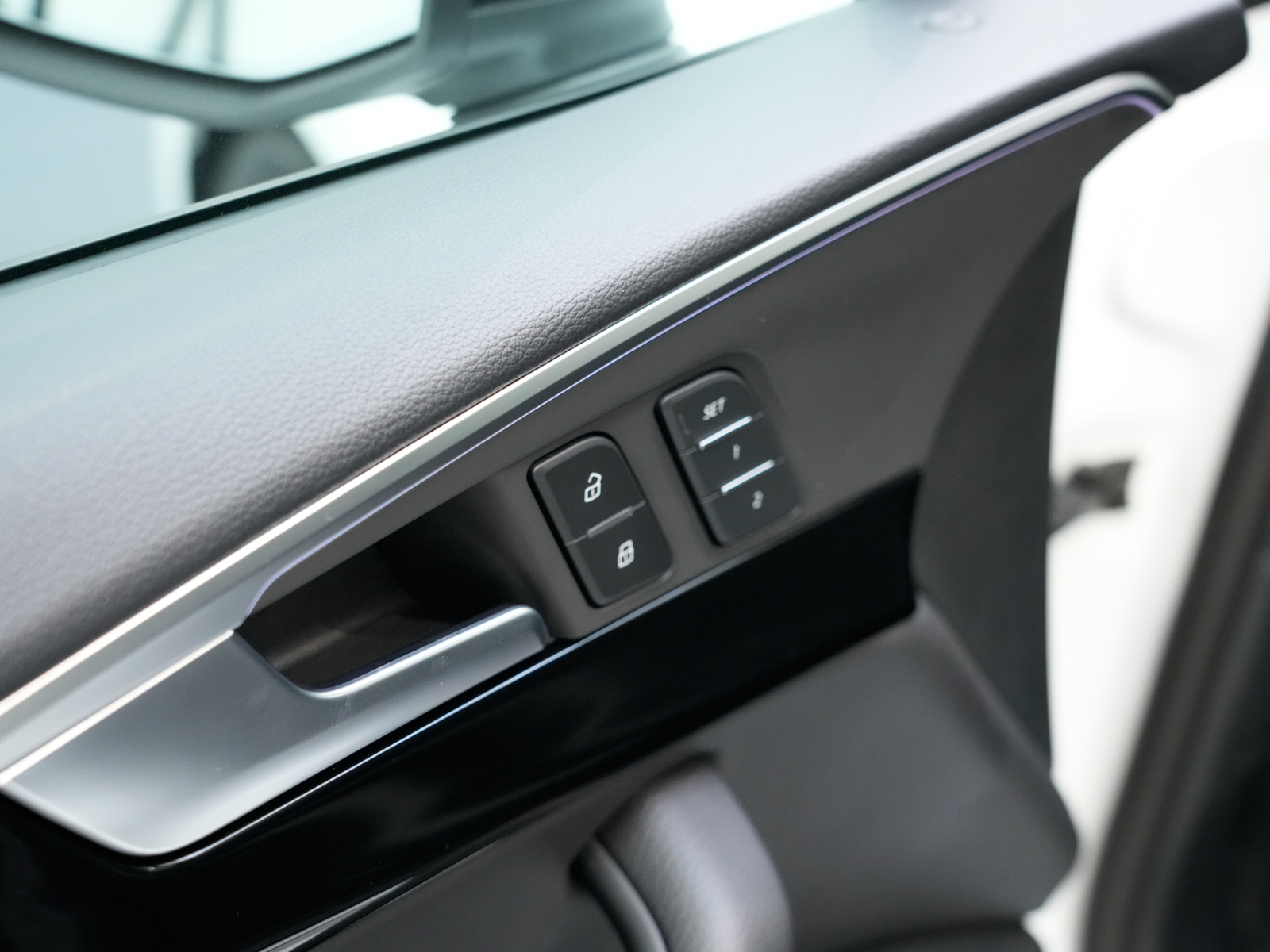 2025 Audi A5 45 TFSI quattro thumb 19