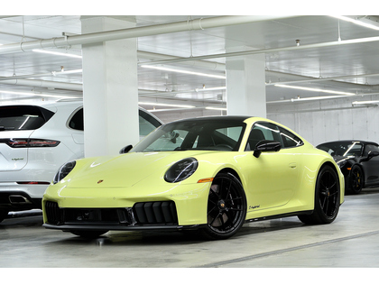 Porsche 911 Carrera 4 GTS Coupe