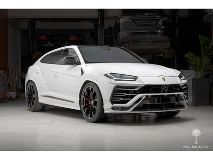Lamborghini Urus | High Build, Bang & Olufsen, Offroad Modes.......