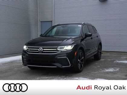 Volkswagen Tiguan Highline R-Line | Clean CarFax | Locally Driven