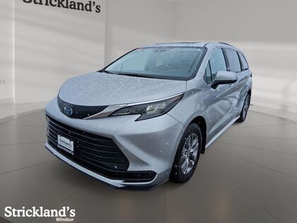 Toyota Sienna XLE 3ROW