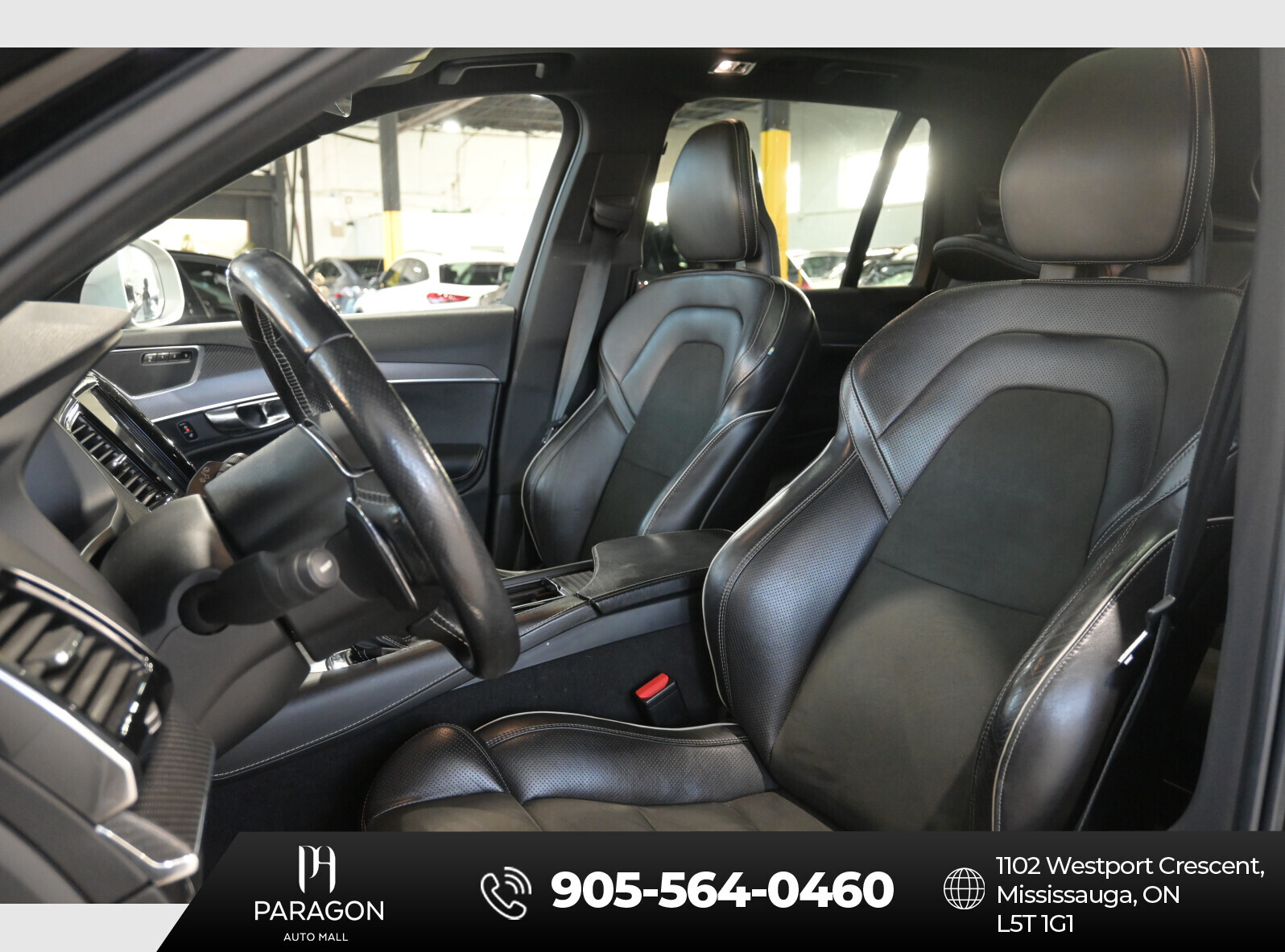 2016 Volvo XC90 T6 R-Design thumb 21