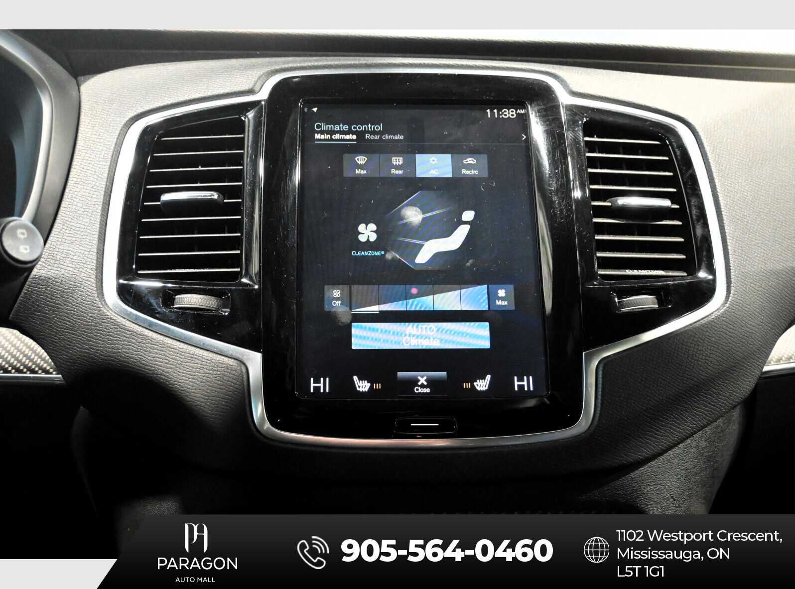 2016 Volvo XC90 T6 R-Design thumb 17