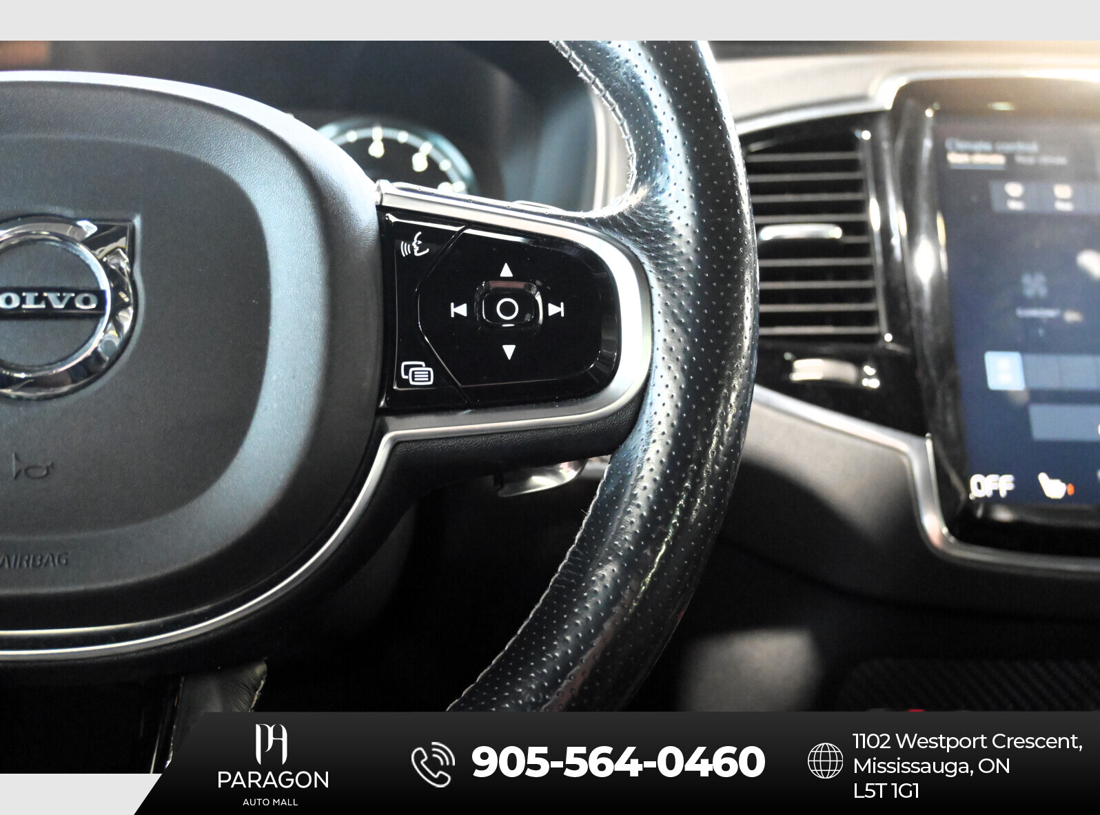 2016 Volvo XC90 T6 R-Design thumb 14