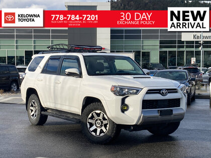 Toyota 4Runner TRD Off Road | NO ACCIDENTS | ROOF RACK | BSM