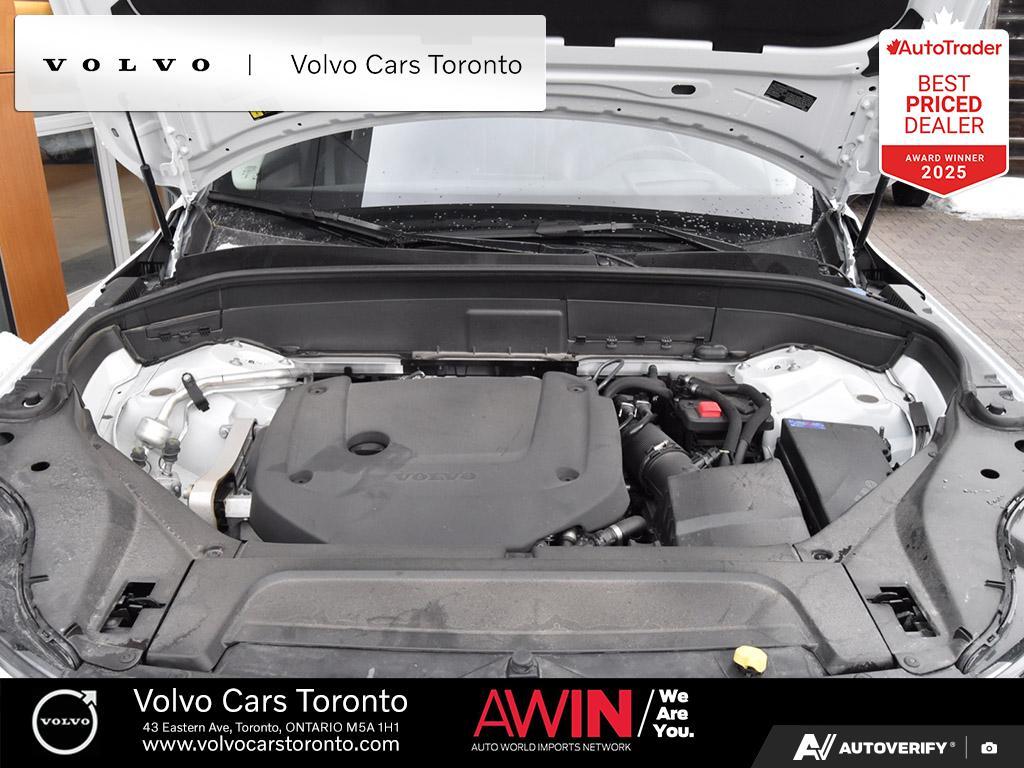 2025 Volvo XC90 2025.5 B6 AWD Ultra Bright Theme 7-Seater thumb 12