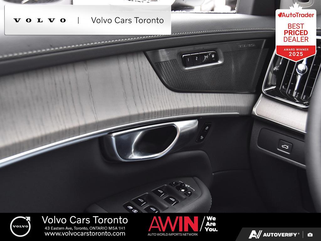 2025 Volvo XC90 2025.5 B6 AWD Ultra Bright Theme 7-Seater thumb 21