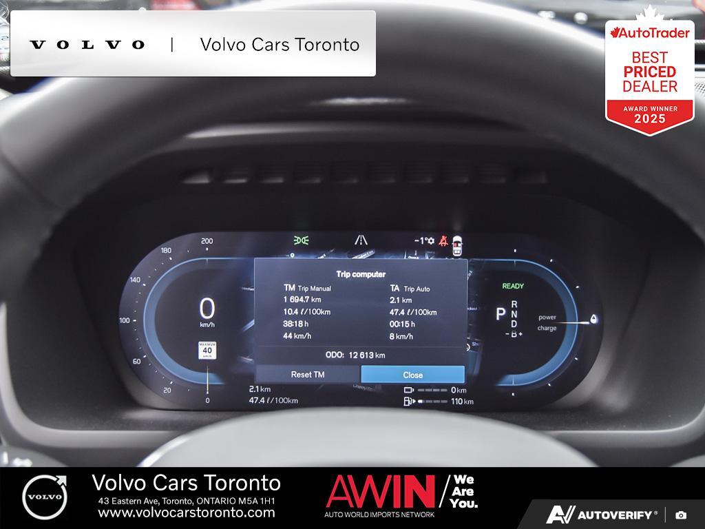 2025 Volvo XC90 T8 AWD Ultra Bright 7-Seater | Adventure Pkg thumb 15