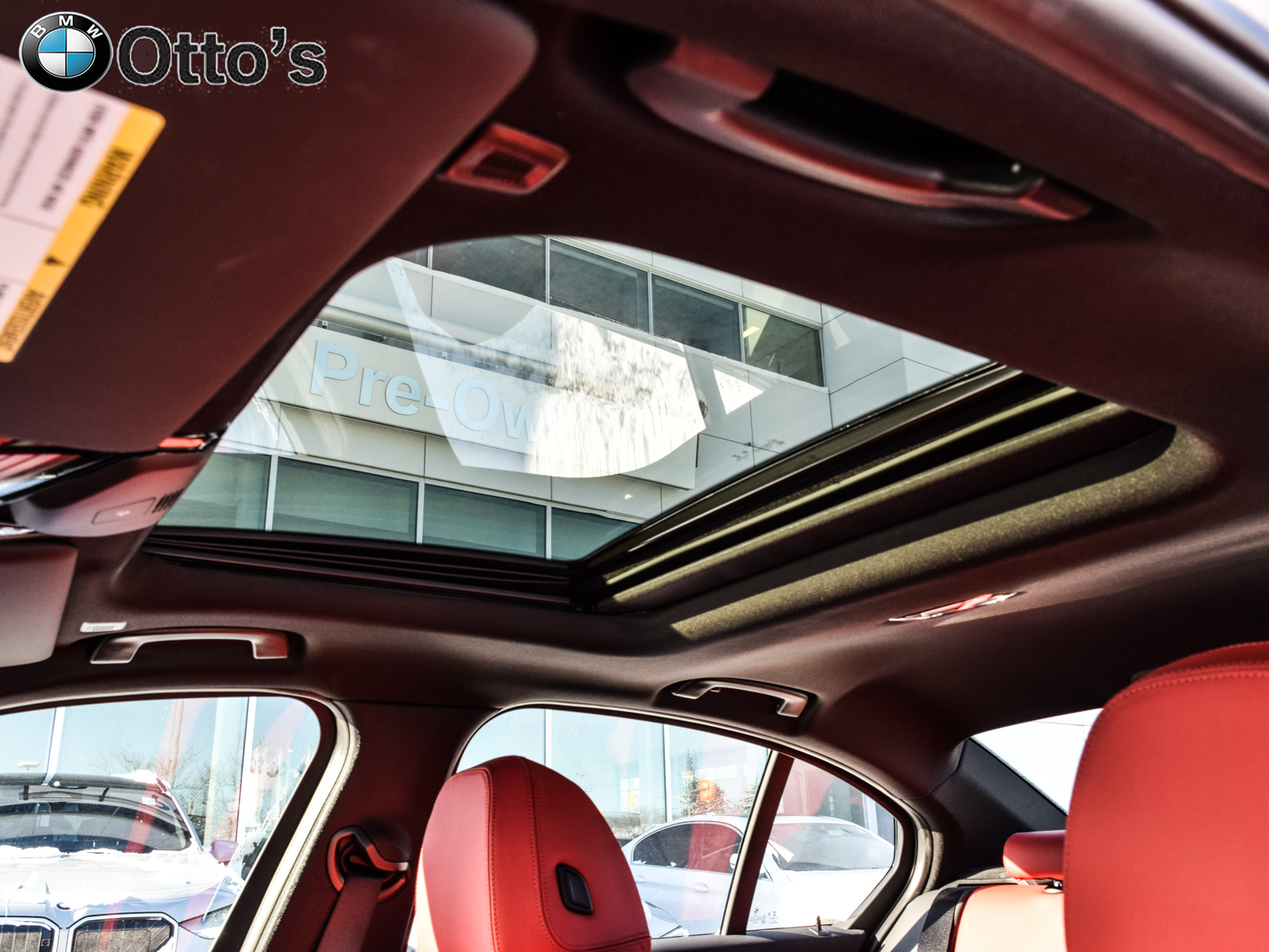 2022 BMW 3 Series xDrive Sedan thumb 33