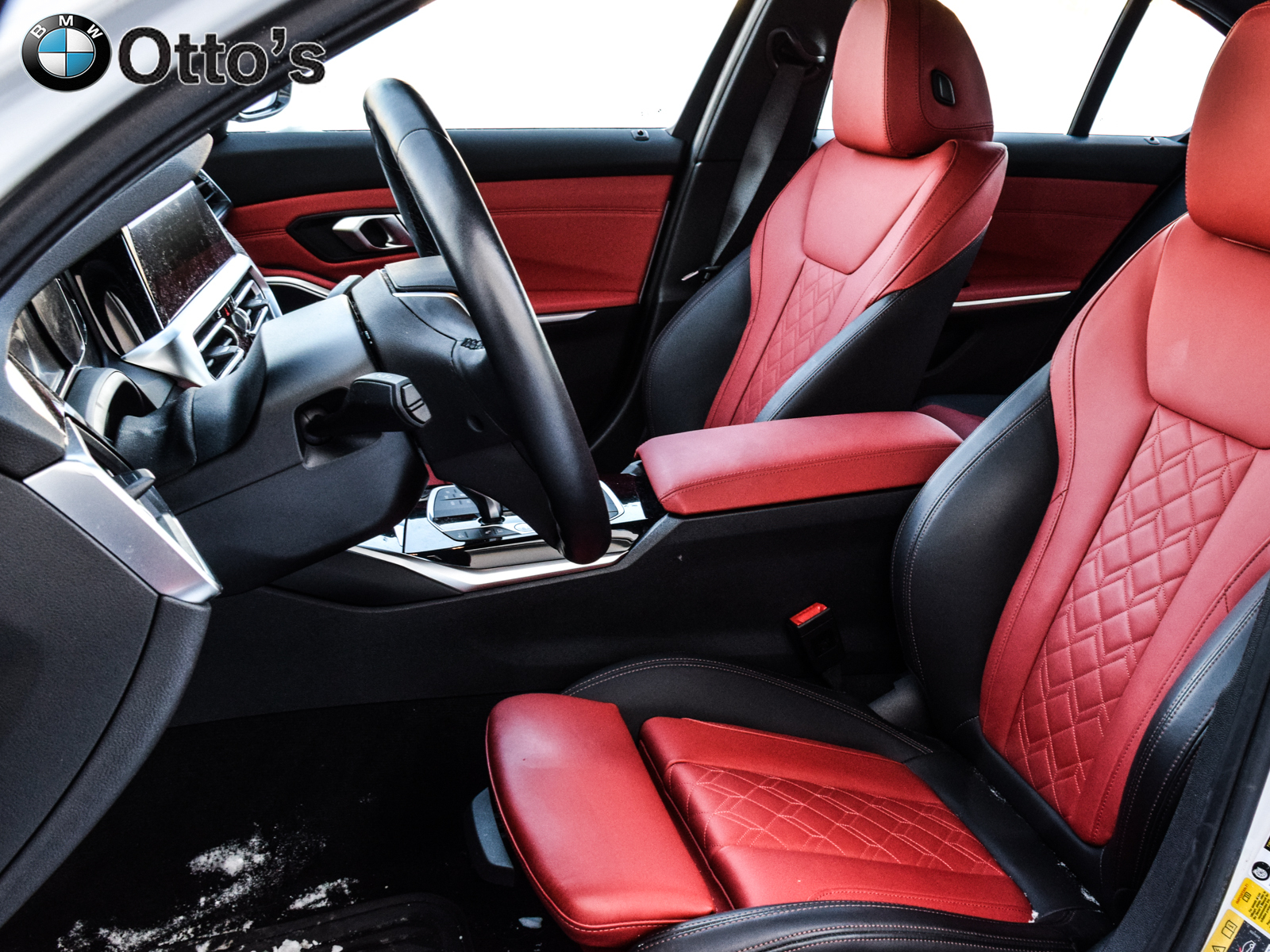 2022 BMW 3 Series xDrive Sedan thumb 16