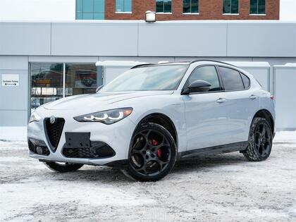 Alfa Romeo Stelvio AWD