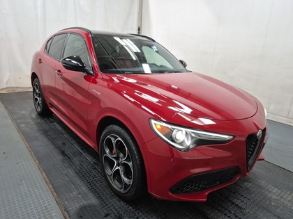 Alfa Romeo Stelvio VELOCE AWD - Blind Spot Monitor - Navigation !!!