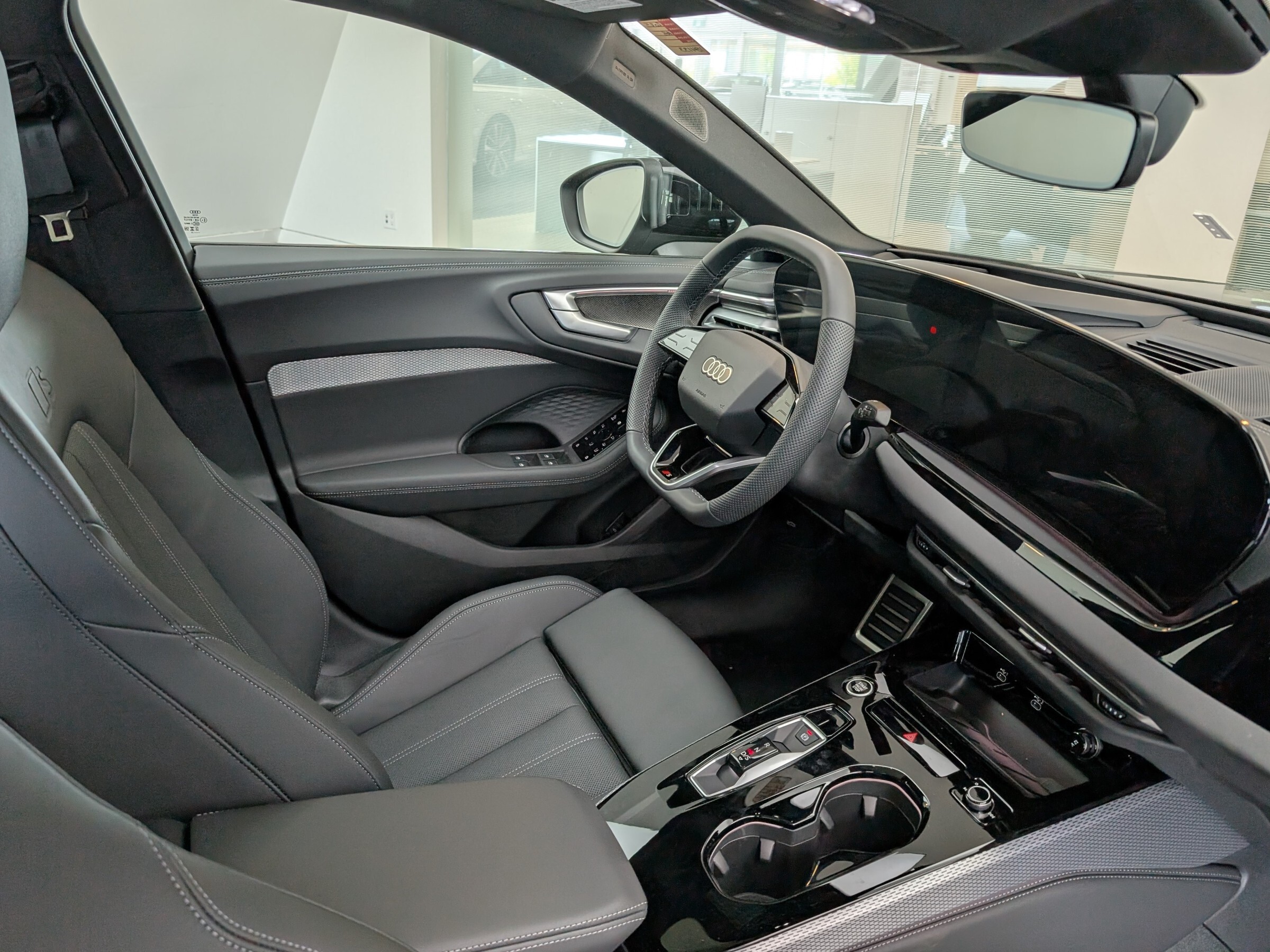 2025 Audi A5 Progressiv 2.0 TFSI quattro thumb 15