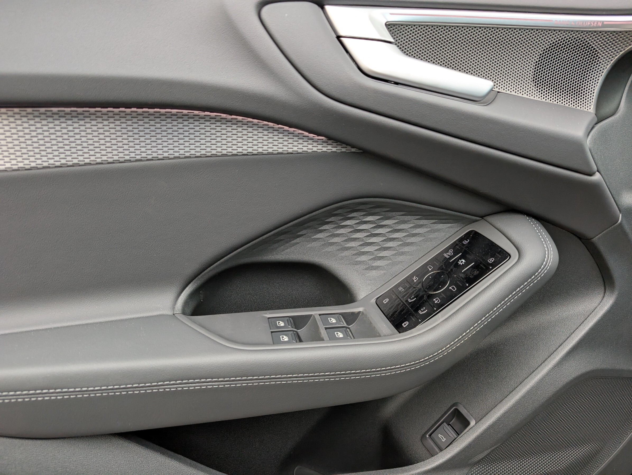 2025 Audi A5 Progressiv 2.0 TFSI quattro thumb 12