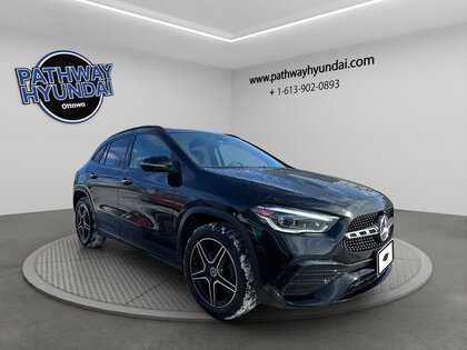 Mercedes-Benz GLA GLA 250 | Reverse Cam | Heated Seats