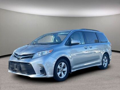 Toyota Sienna 8 Passenger/NO ACCIDENTS