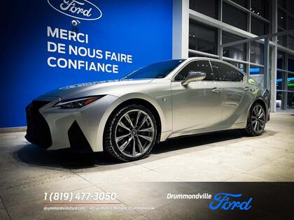 Lexus IS 300 F-SPORT - AWD - CUIR/TOIT/CAMERA - BAS PRIX - WOW
