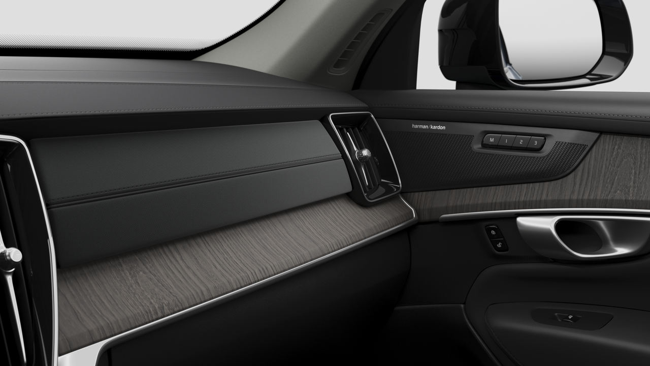 2026 Volvo XC90 B6 AWD Ultra Dark Theme 7-Seater thumb 8