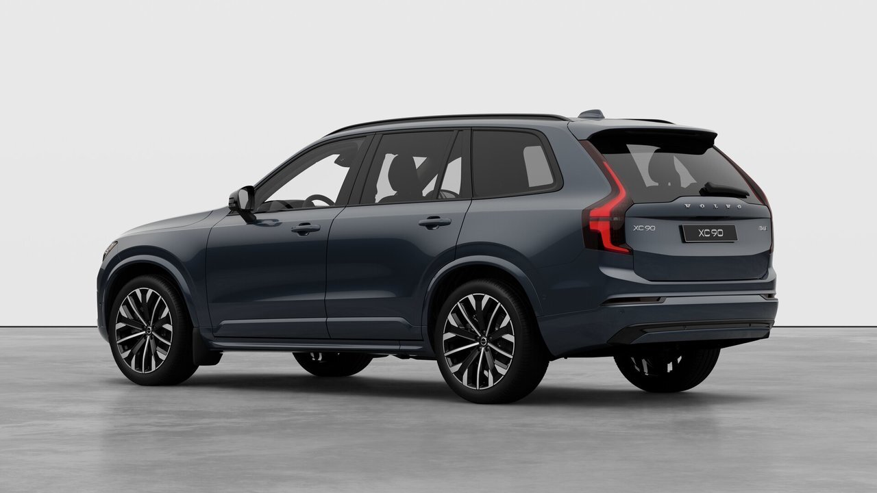 2026 Volvo XC90 B6 AWD Ultra Dark Theme 7-Seater