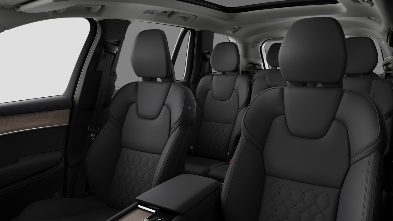 2026 Volvo XC90 B6 AWD Plus Dark Theme 7-Seater thumb 11