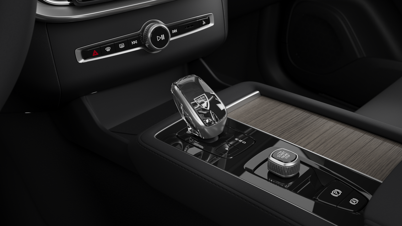 2026 Volvo XC90 B6 AWD Plus Dark Theme 7-Seater thumb 10