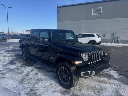 Jeep Gladiator Overland 4x4 1 PROPRIO AUCUN CARFAX RAPPORTÉ