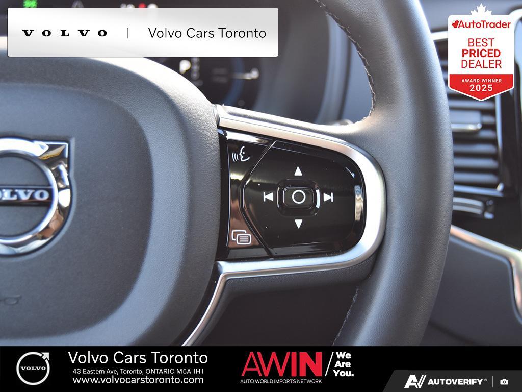 2025 Volvo XC90 T8 AWD Ultra Bright | Massage Seats | 21" Wheels thumb 18