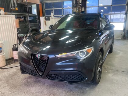 Alfa Romeo Stelvio VELOCE AWD *TOIT* NAV CUIR KARDON SIÈGES CHAUFF