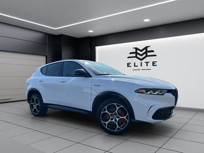 Alfa Romeo Tonale VELOCE AWD - Blind Spot Monitor - Moonroof !!!