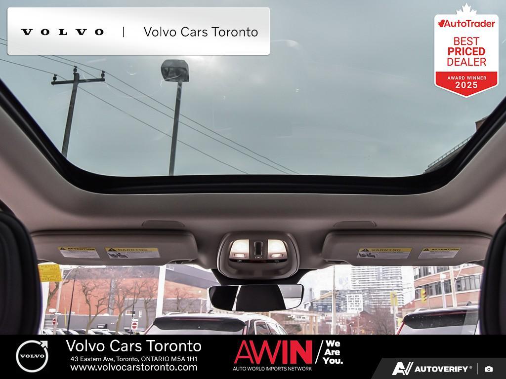2026 Volvo XC90 B6 AWD Plus Dark Theme 7-Seater thumb 30