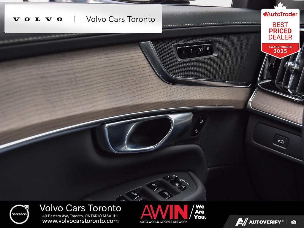 2026 Volvo XC90 B6 AWD Plus Dark Theme 7-Seater thumb 21