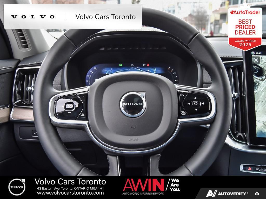 2026 Volvo XC90 B6 AWD Plus Dark Theme 7-Seater thumb 18
