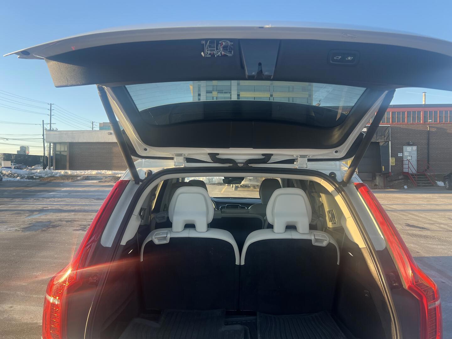 2019 Volvo XC90 T6 Inscription AWD thumb 6