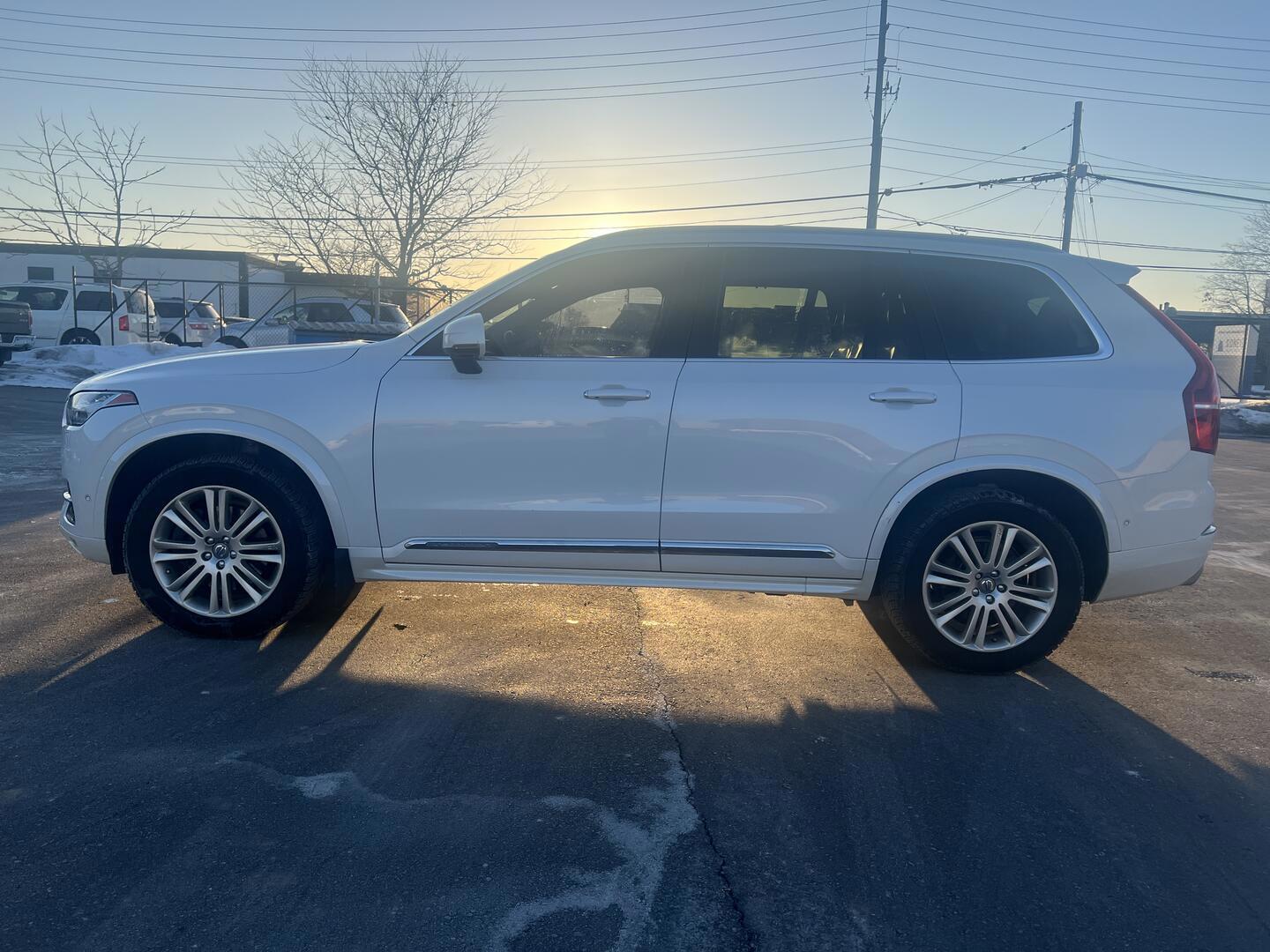 2019 Volvo XC90 T6 Inscription AWD alt 4