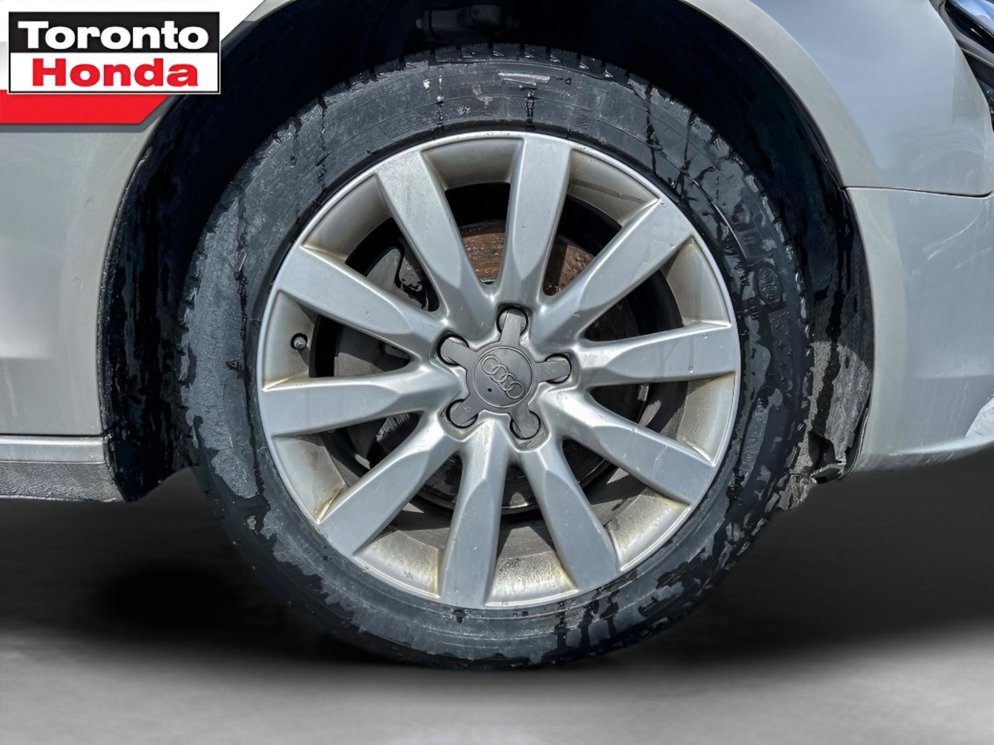 2013 Audi A4 Quattro thumb 9