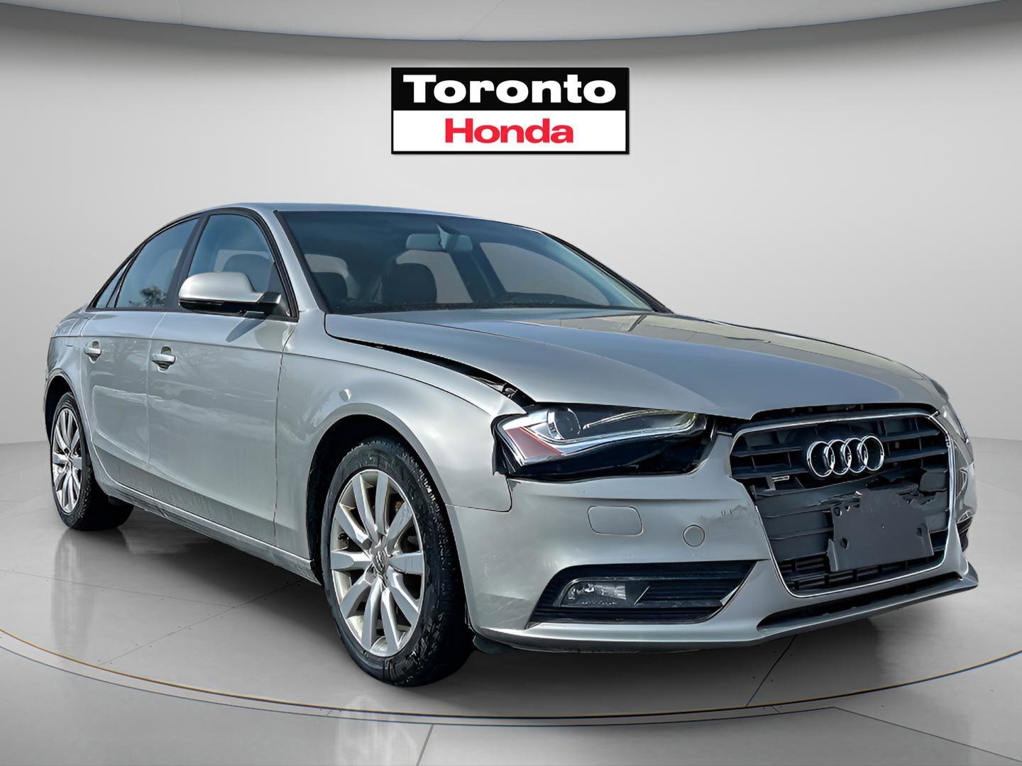 2013 Audi A4 Quattro thumb 7