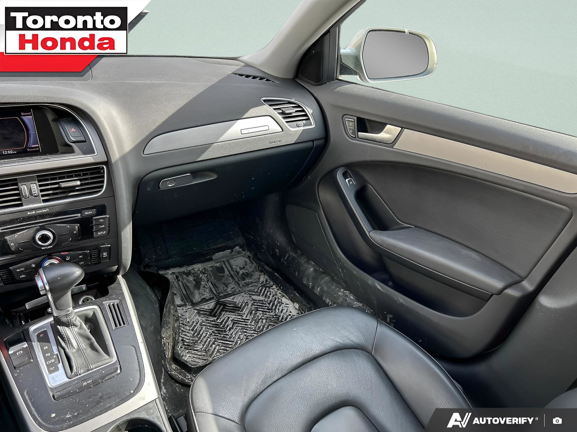 2013 Audi A4 Quattro thumb 28