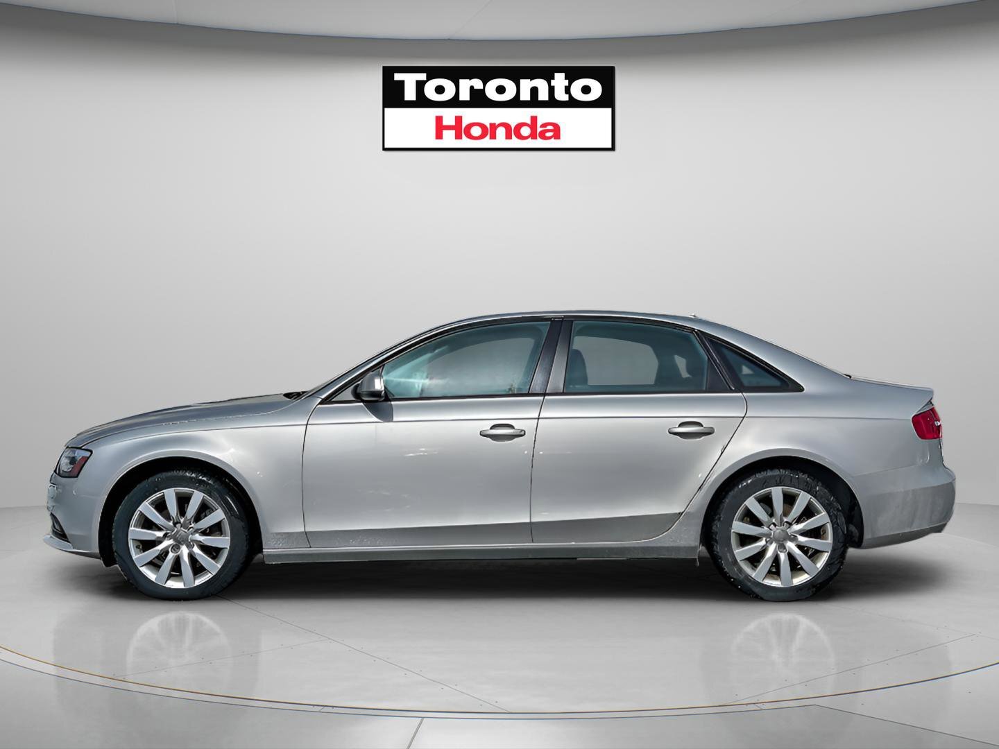 2013 Audi A4 Quattro alt 2