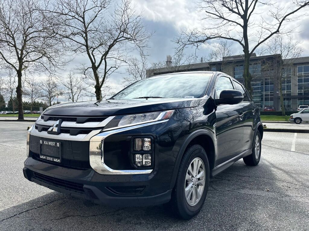2023 Mitsubishi RVR SE | HEATED SEATS | BLUETOOTH | POWER WINDOWS, LOC