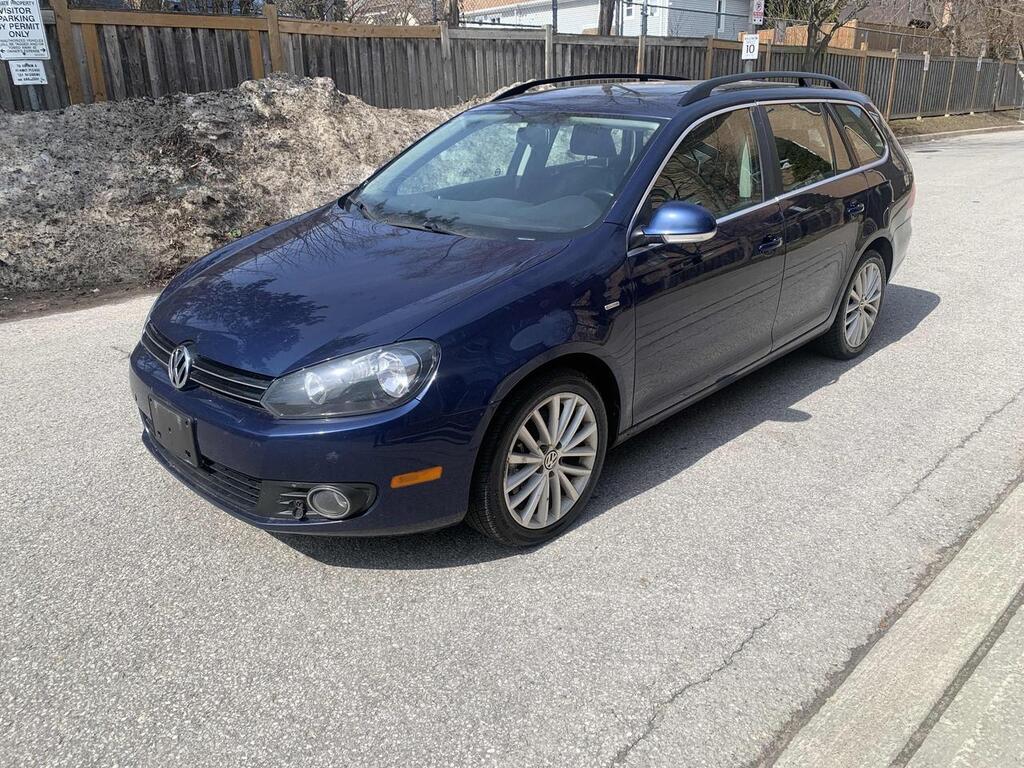 Volkswagen Golf Wagon For Salenull