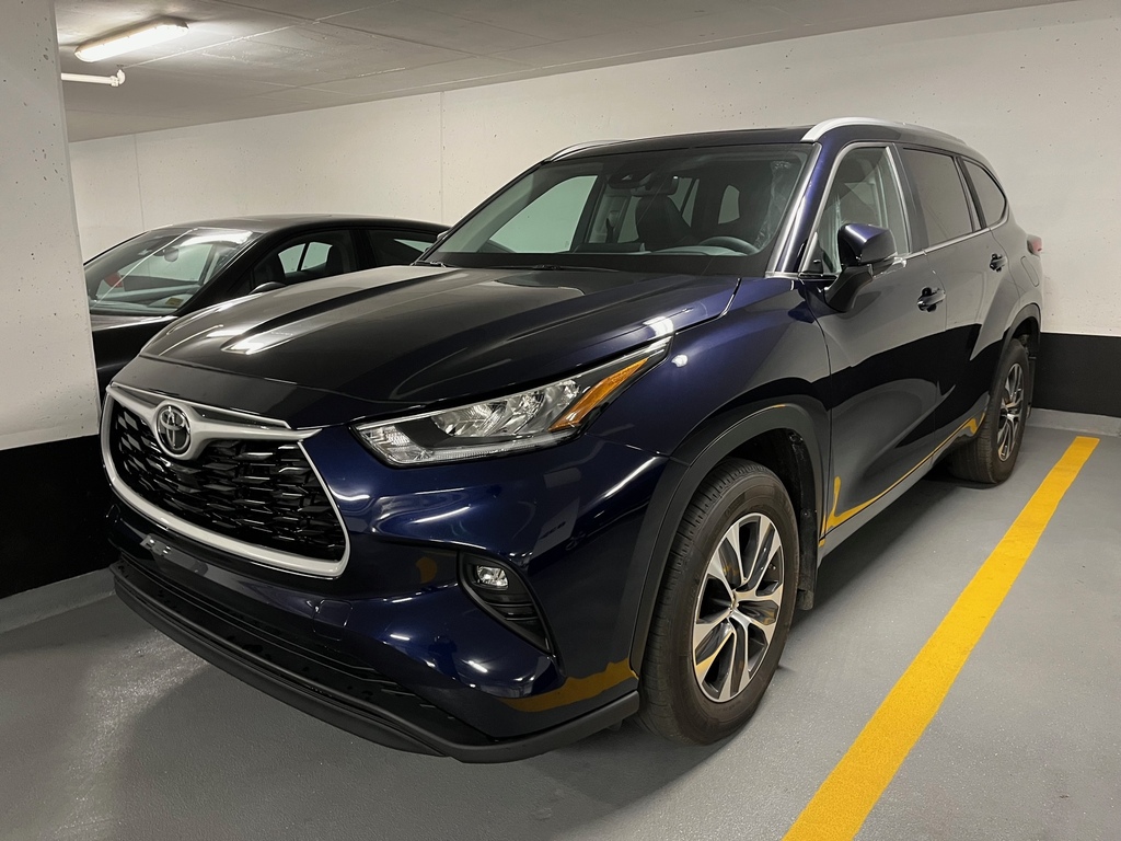 2023 Toyota Highlander XLE AWD - Toronto