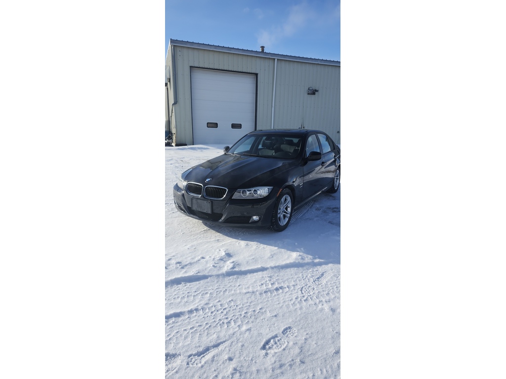 2009 BMW 3 Series | $11,500 | 125,000 km | Vehicle for sale by Private ...