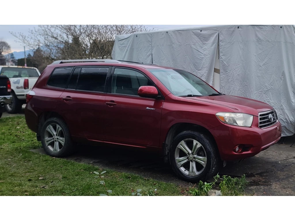 2009 Toyota Highlander | $8,500 | 290,360 km | Gasoline Vehicle for ...