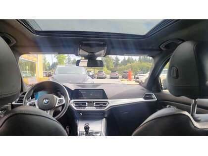 BMW 3 Series 330i xDrive Sedan North America